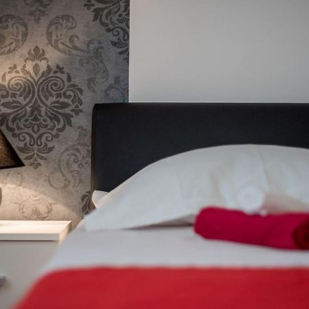 Apartment Anteo Free Parking Split Buitenkant foto