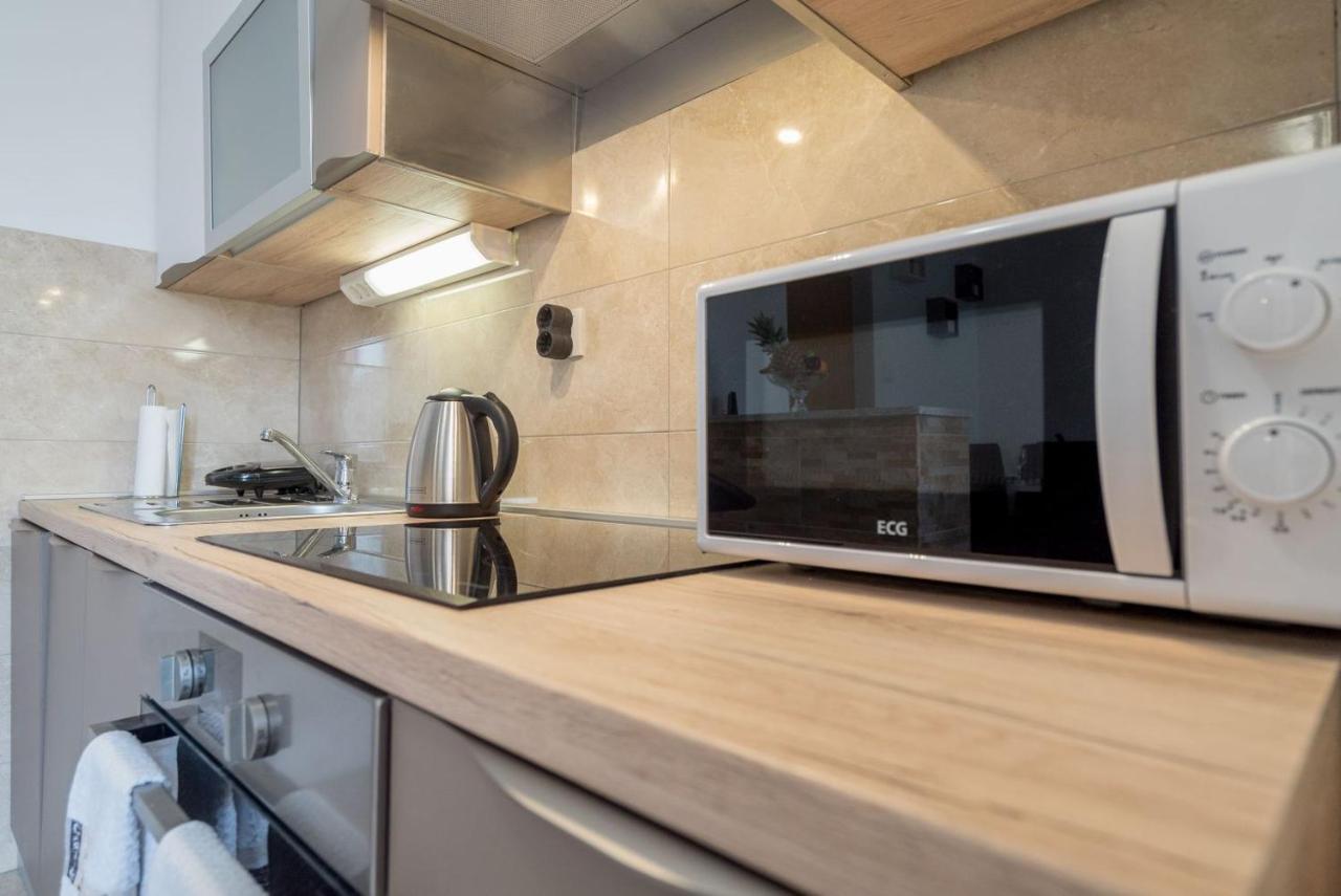 Apartment Anteo Free Parking Split Buitenkant foto