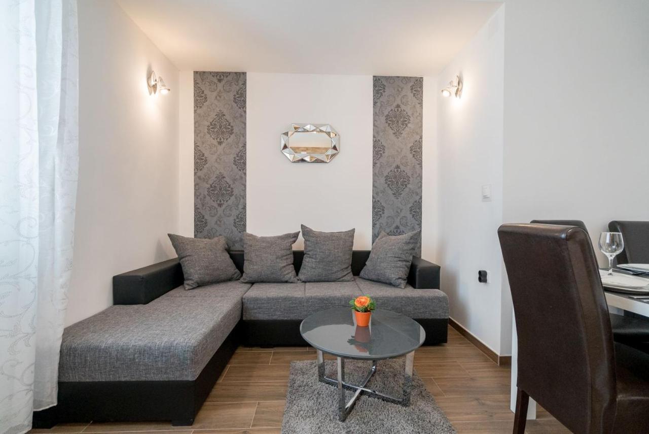 Apartment Anteo Free Parking Split Buitenkant foto