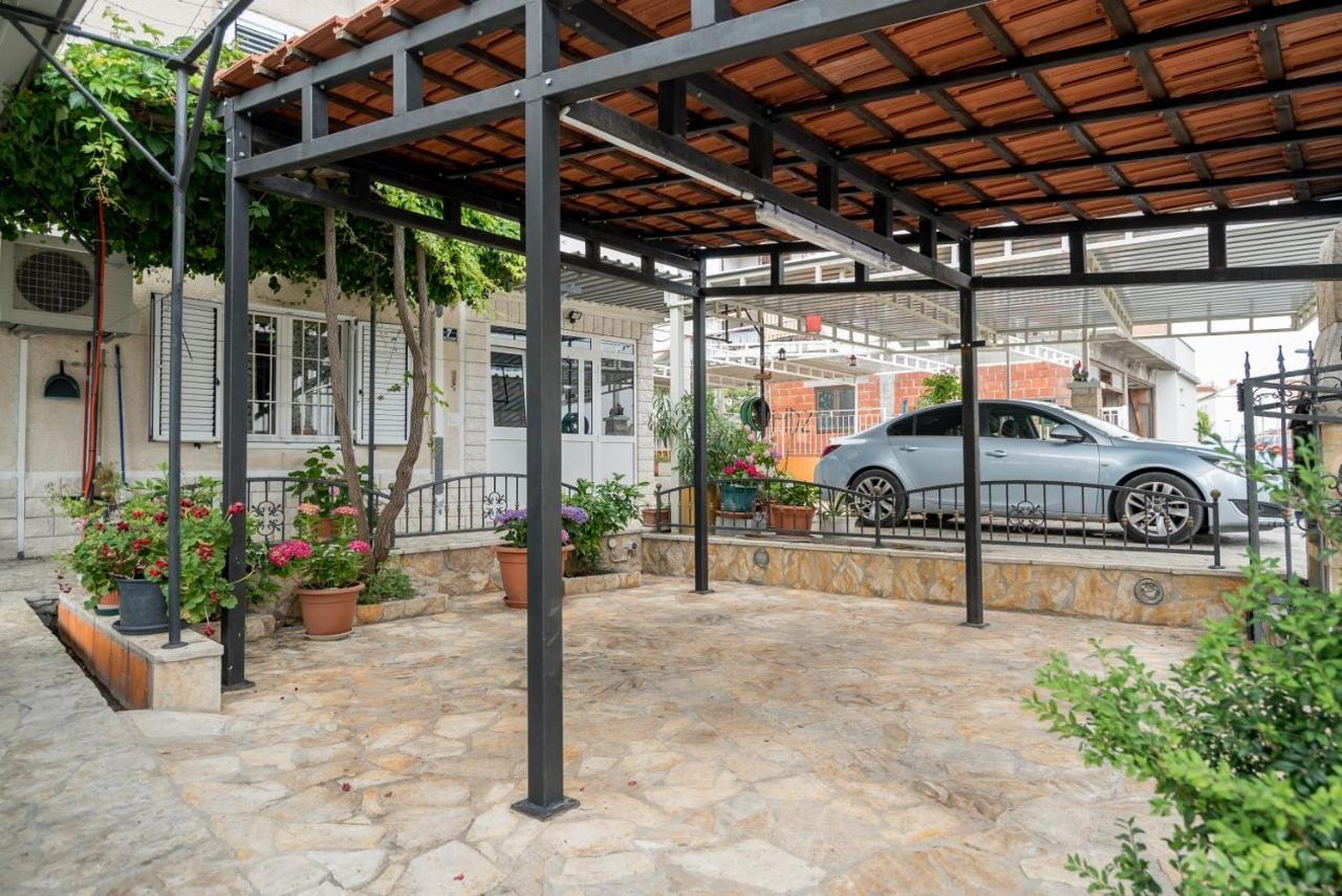 Apartment Anteo Free Parking Split Buitenkant foto