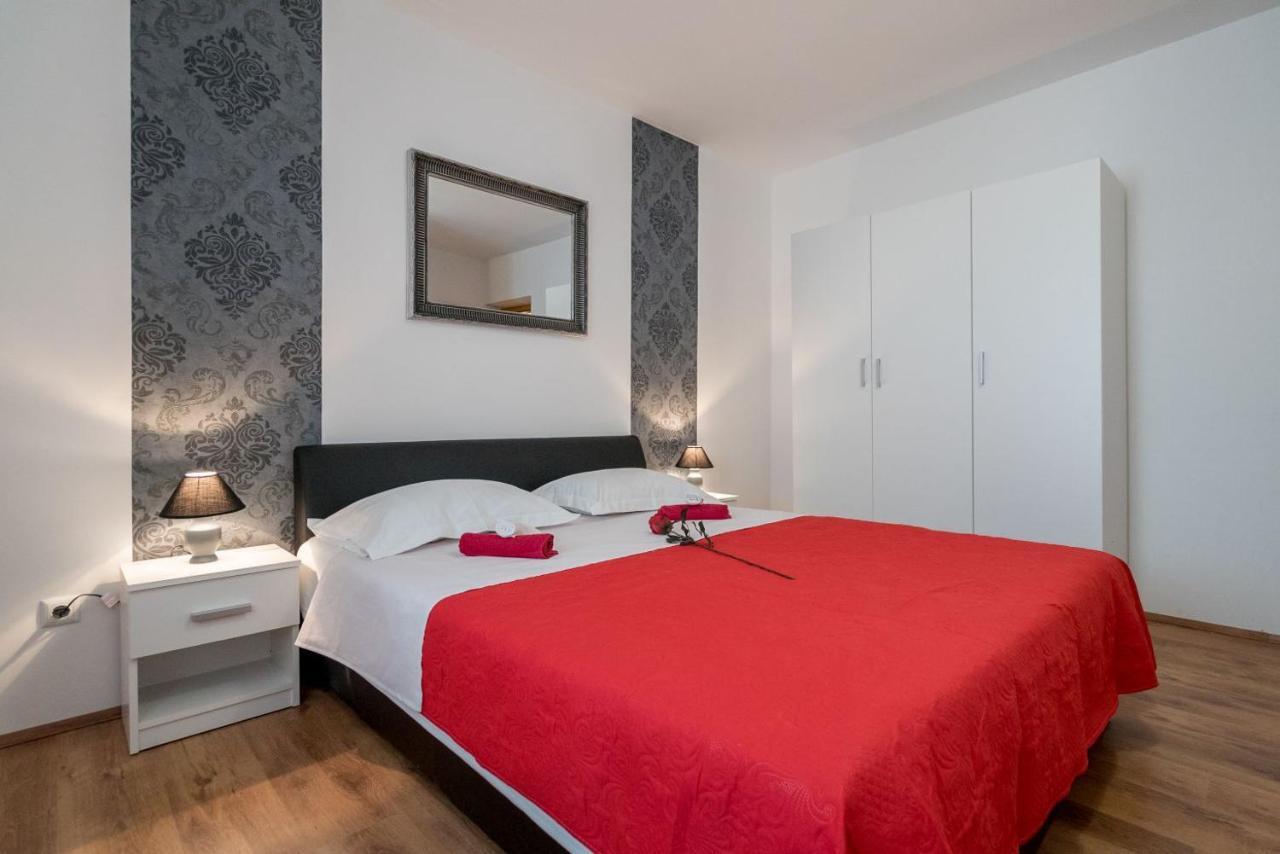 Apartment Anteo Free Parking Split Buitenkant foto