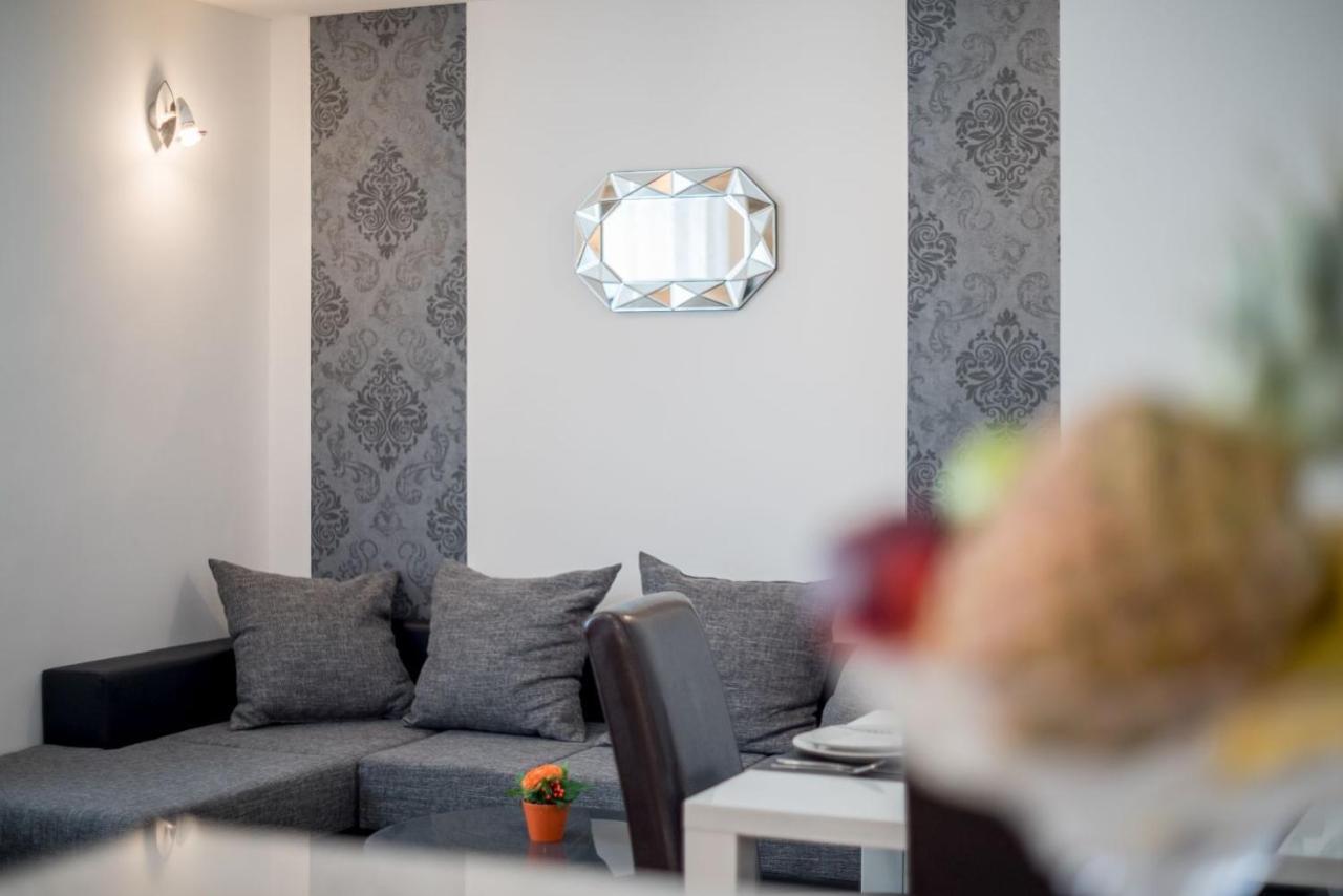 Apartment Anteo Free Parking Split Buitenkant foto